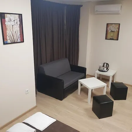 Twain Apart&rooms Апартхотел 3*