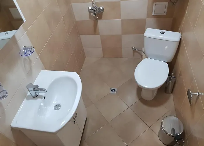 Twain Apart&rooms Апарт-отель София