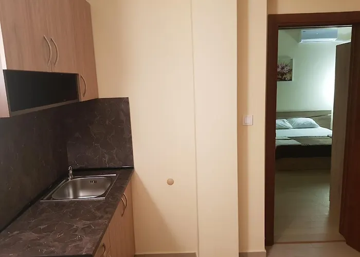 Апарт-отель Twain Apart&rooms 3*