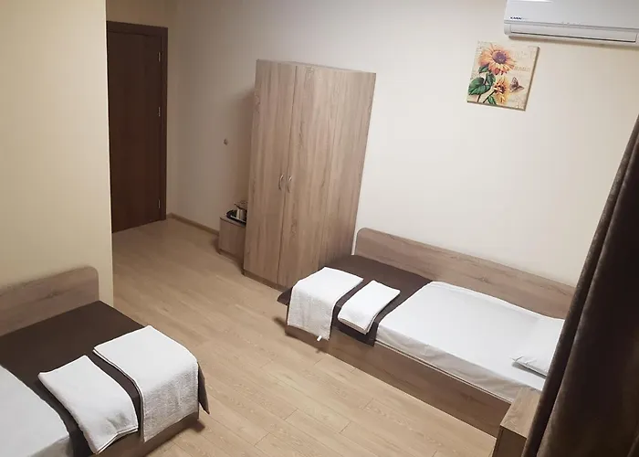 Twain Apart&rooms 3*