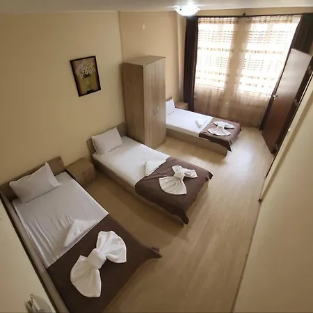 Twain Apart&rooms Sofia