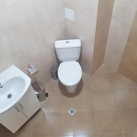 Twain Apart&rooms Aparthotel 3*