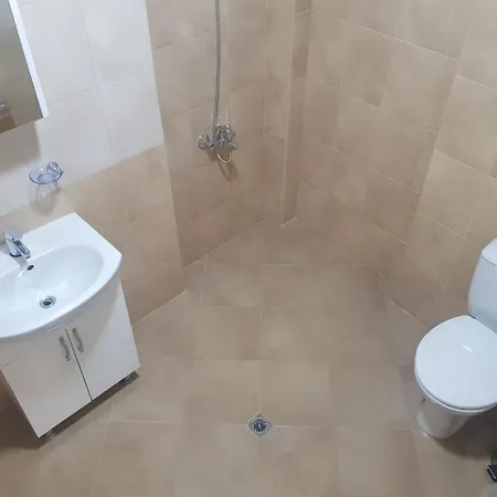 Twain Apart&rooms 3* Sofia