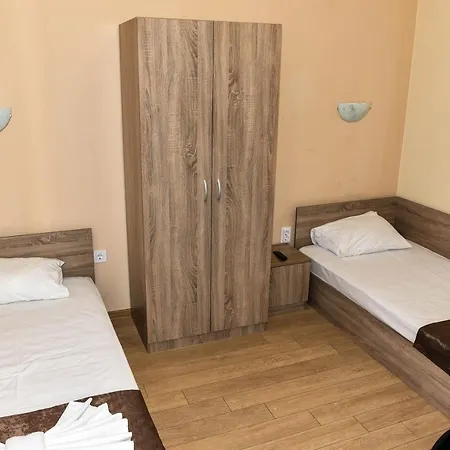 Hotel apartamentowy Twain Apart&rooms 3*