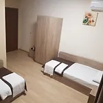 Twain Apart&rooms 3*