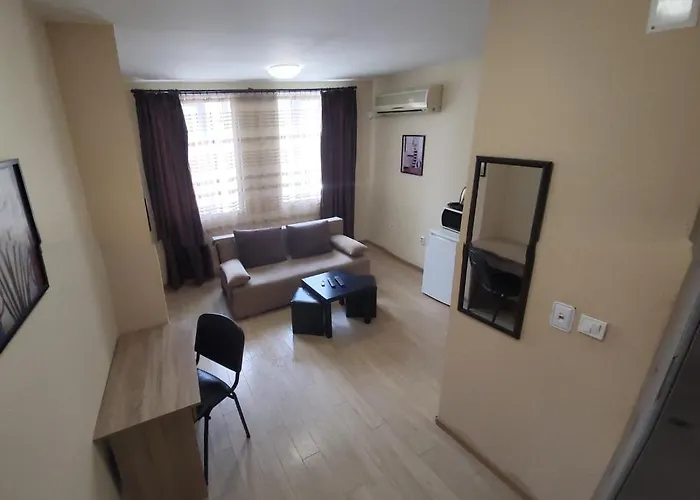 Twain Apart&rooms 3*